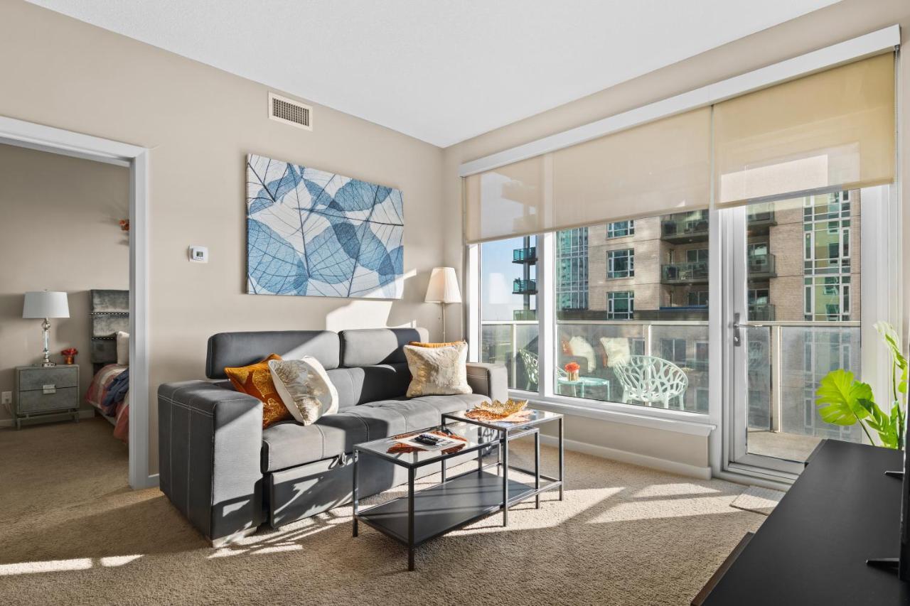 Stylish Downtown Condos By Globalstay YYC Esterno foto