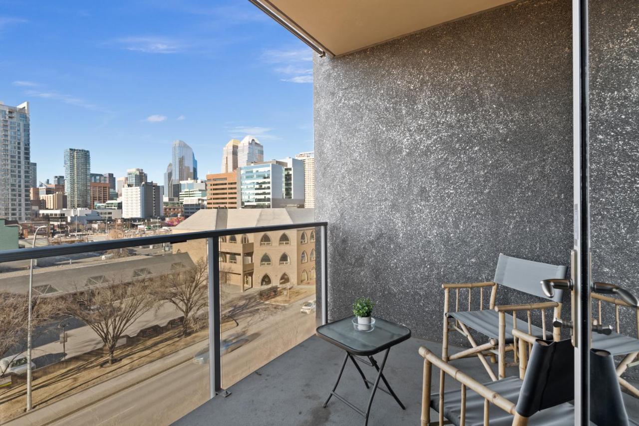 Stylish Downtown Condos By Globalstay YYC Esterno foto