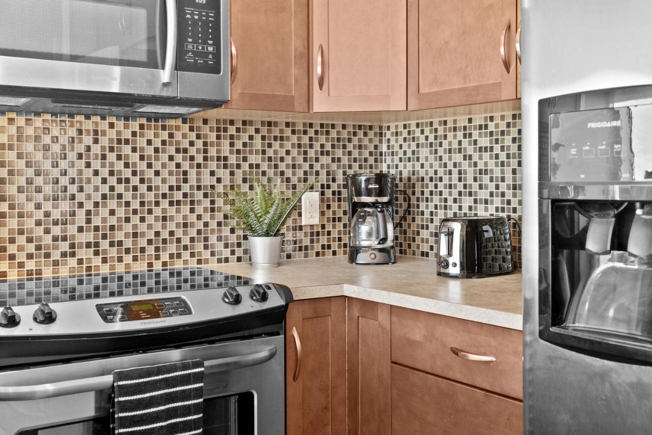 Stylish Downtown Condos By Globalstay YYC Esterno foto