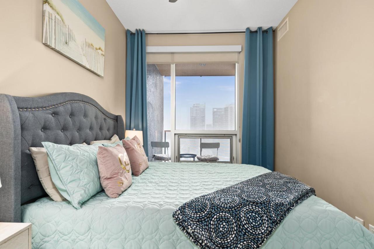 Stylish Downtown Condos By Globalstay YYC Esterno foto