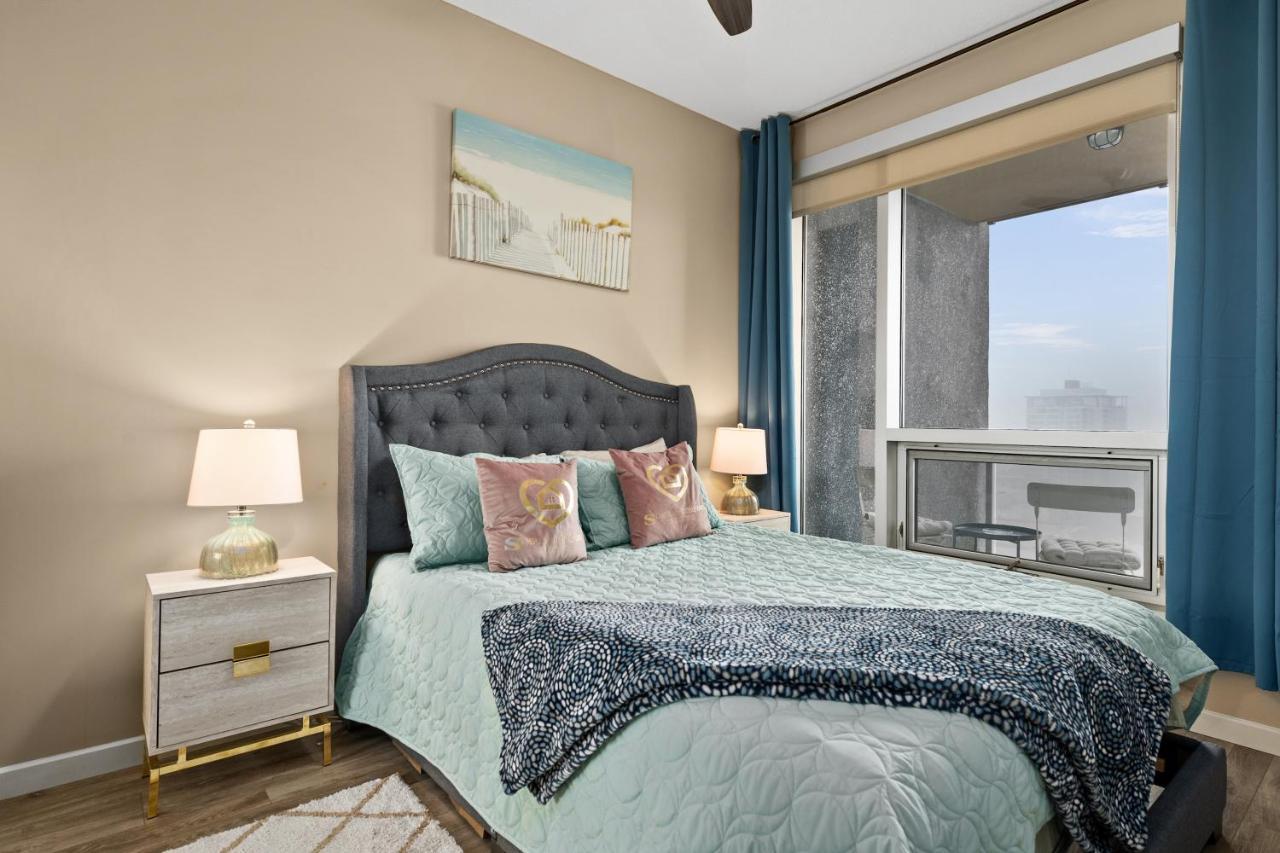Stylish Downtown Condos By Globalstay YYC Esterno foto